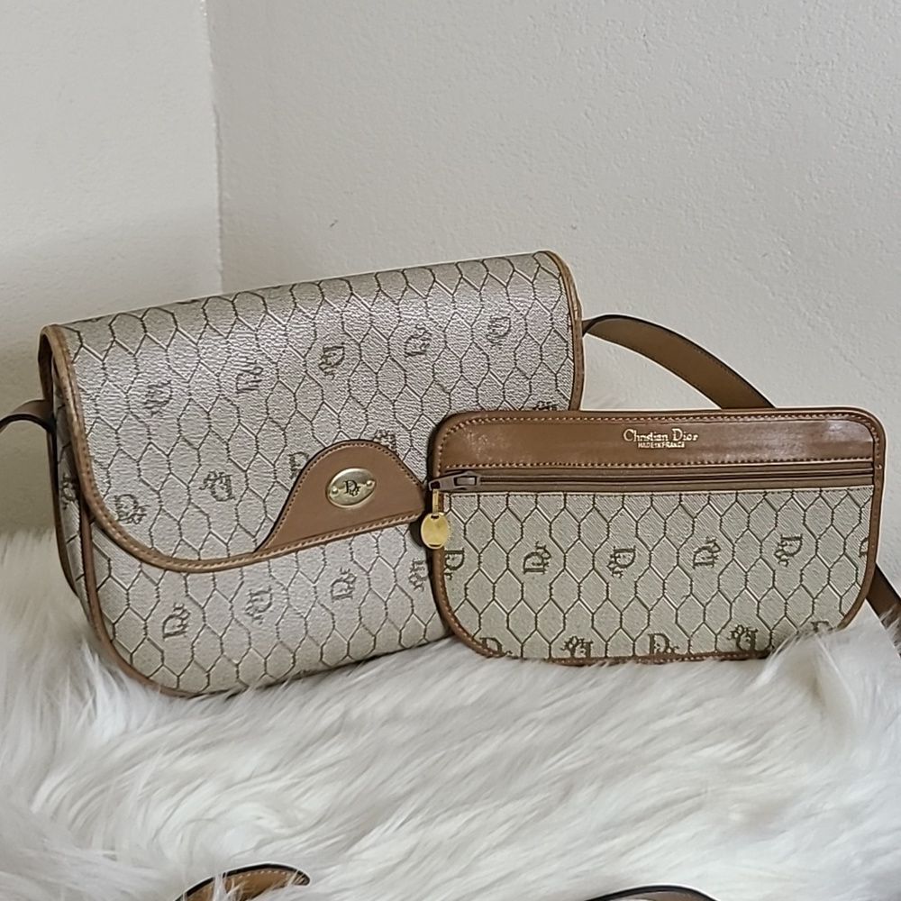 💯Authentic Christian Dior Crossbody Bag🍀 - Picture 12 of 17